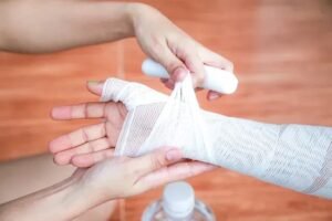 Care10 Urgent Care photo 2