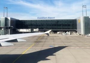 Airport Transfer frankfurt iza photo 2