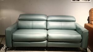 Amber Recliner photo 2